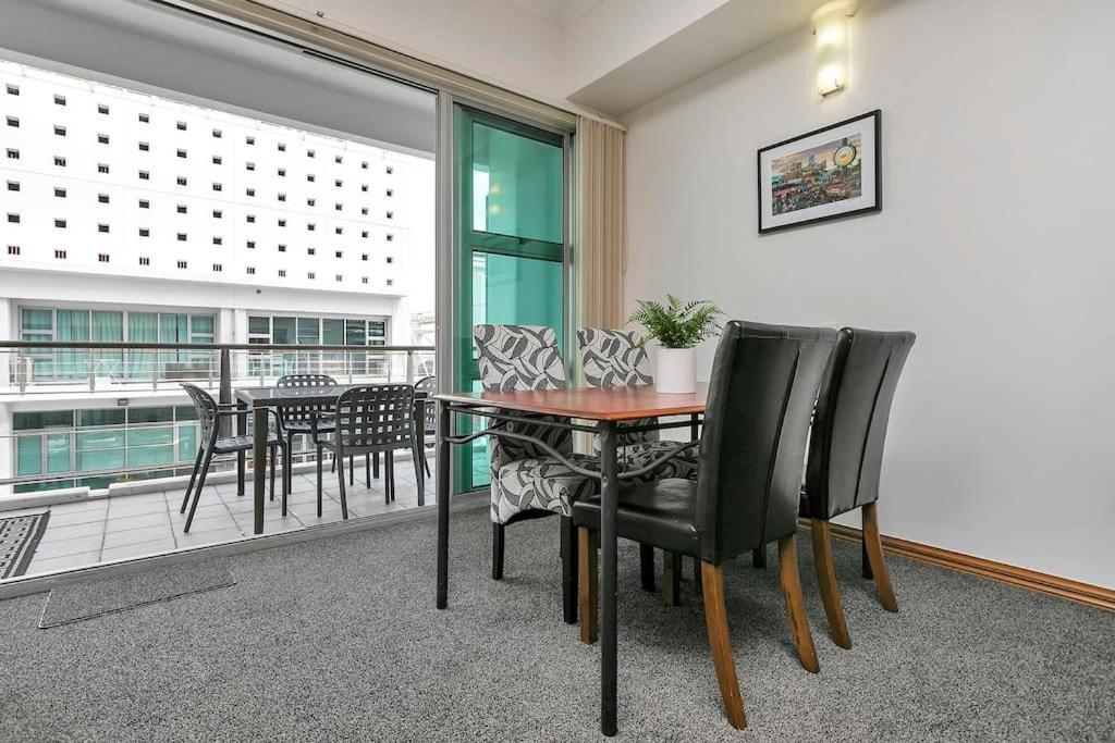 Spacious One Bedroom Apartment On Princes Wharf Auckland Esterno foto